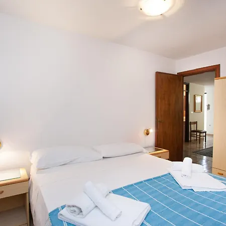 Hotell Monte Longu 3br2ba With Garden