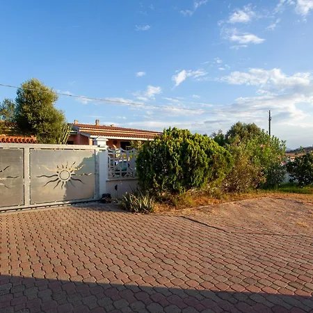 Hotell Monte Longu 3br2ba With Garden *