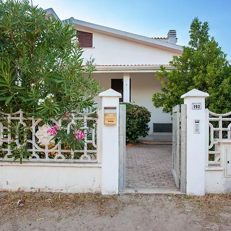 Monte Longu 3br2ba With Garden *